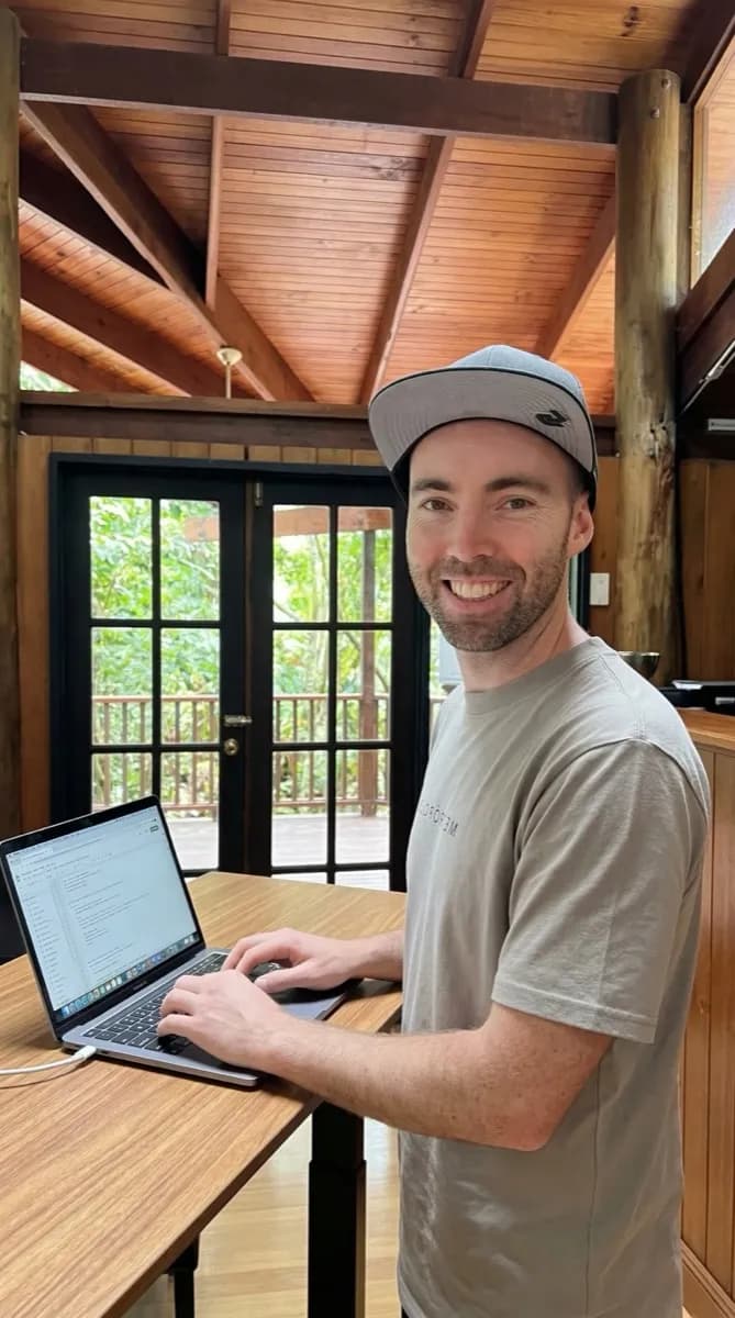 Thomas Hansen — Founder and Lead Developer of HansenDev, based in Kamerunga, Cairns